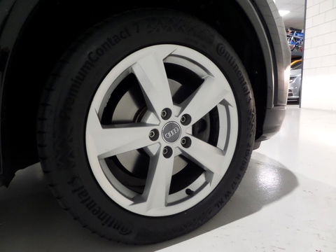 Audi Q2 1.0 TFSI Sport "Origineel NL!" Automaat! Adaptive-cruise Navigatie Bluetooth Parkeersensor, van 2e eigenaar in nieuwstaat!