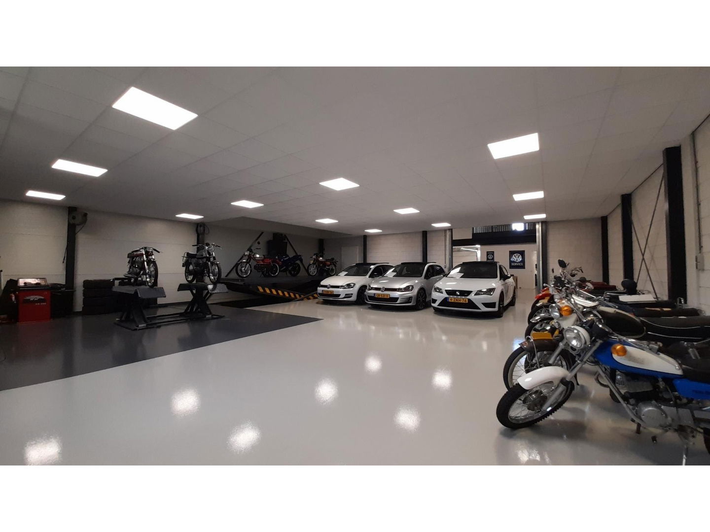 Audi Q2 1.0 TFSI Sport "Origineel NL!" Automaat! Adaptive-cruise Navigatie Bluetooth Parkeersensor, van 2e eigenaar in nieuwstaat!