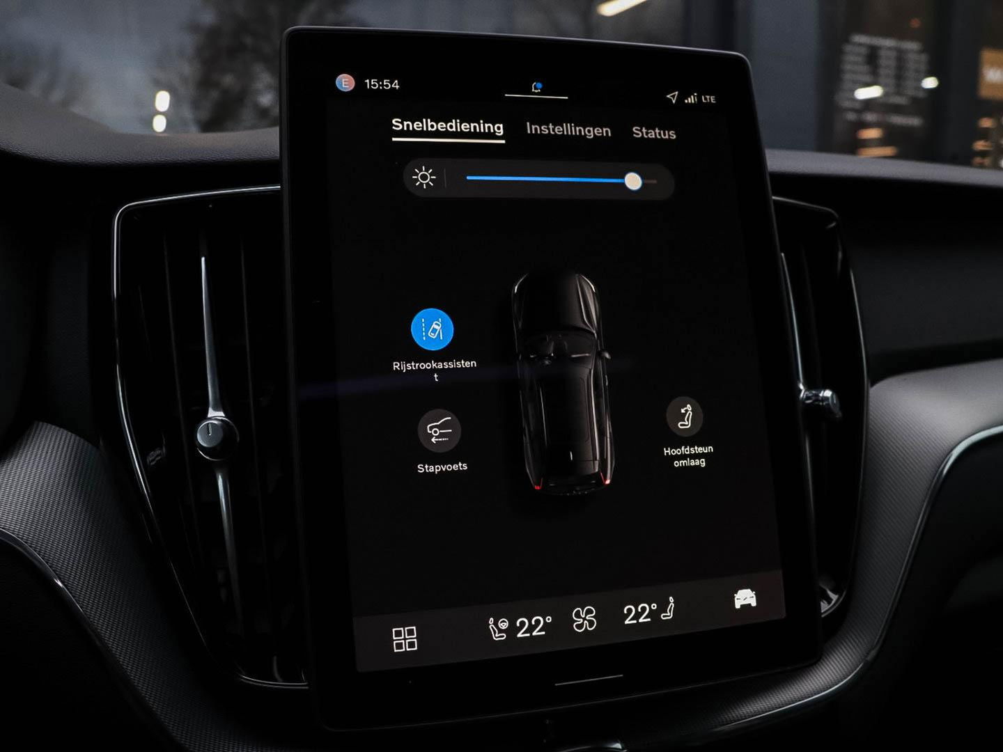 Volvo XC60 2.0 T6 Plug-in hybrid AWD Plus Black Edition