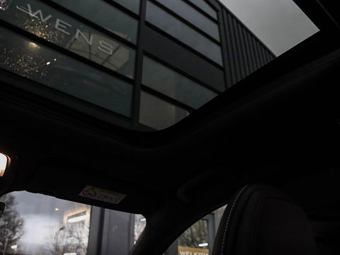 Volvo XC60 2.0 T6 Plug-in hybrid AWD Plus Black Edition