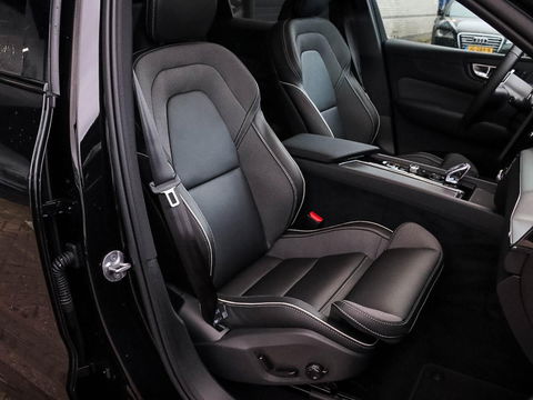 Volvo XC60 2.0 T6 Plug-in hybrid AWD Plus Black Edition