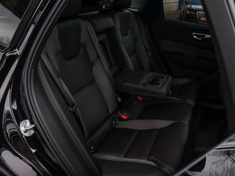 Volvo XC60 2.0 T6 Plug-in hybrid AWD Plus Black Edition