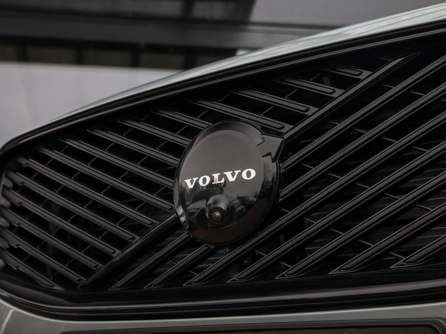 Volvo XC60 2.0 T6 Plug-in hybrid AWD Plus Dark