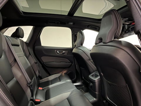 Volvo XC60 2.0 Recharge T6 AWD Ultimate Dark Pano H/D 360° HUD Trekh.