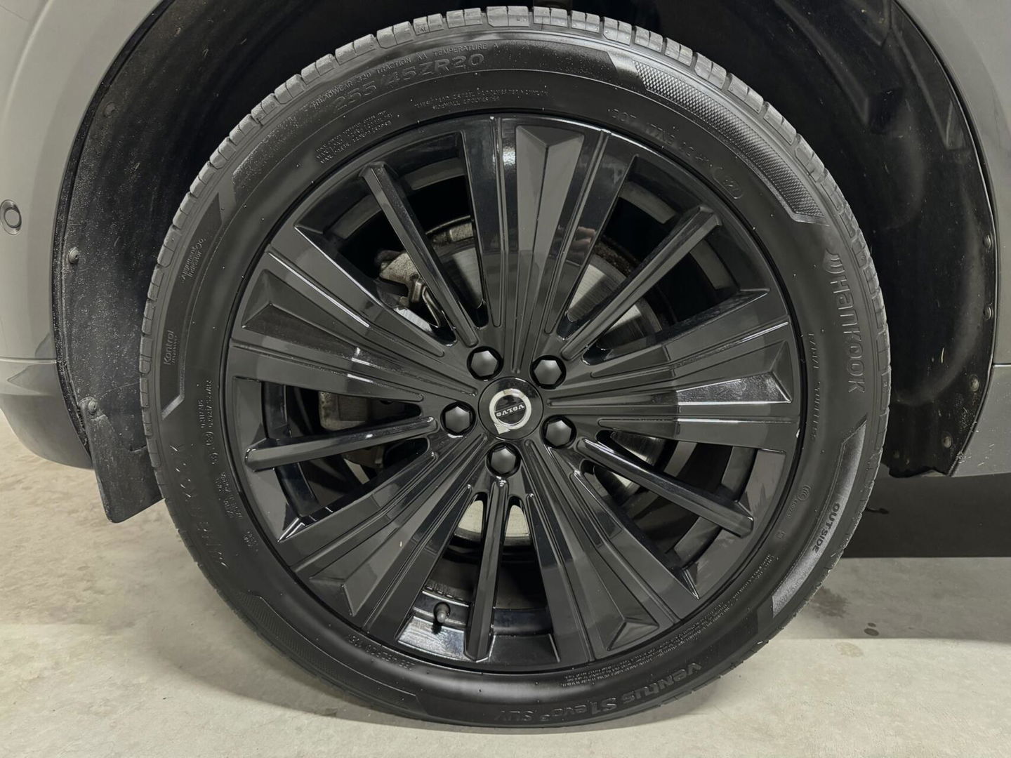 Volvo XC60 2.0 Recharge T6 AWD Ultimate Dark Pano H/D 360° HUD Trekh.