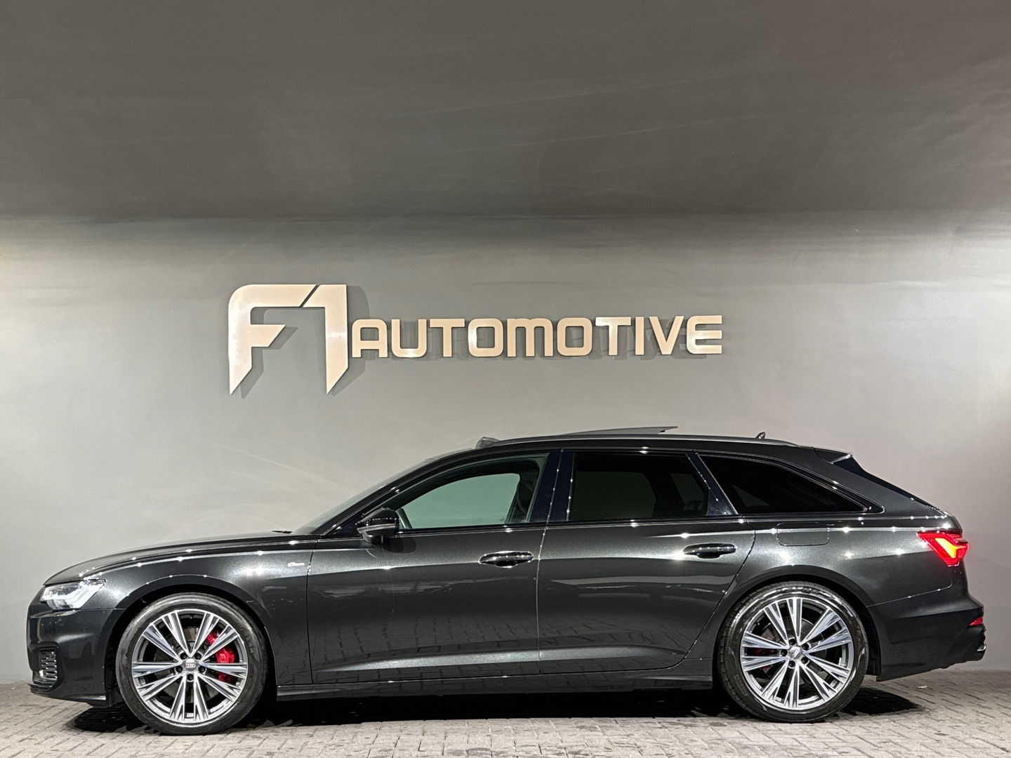 Audi A6 Avant 55 TFSI e quattro Competition Pano|Memory|Leer