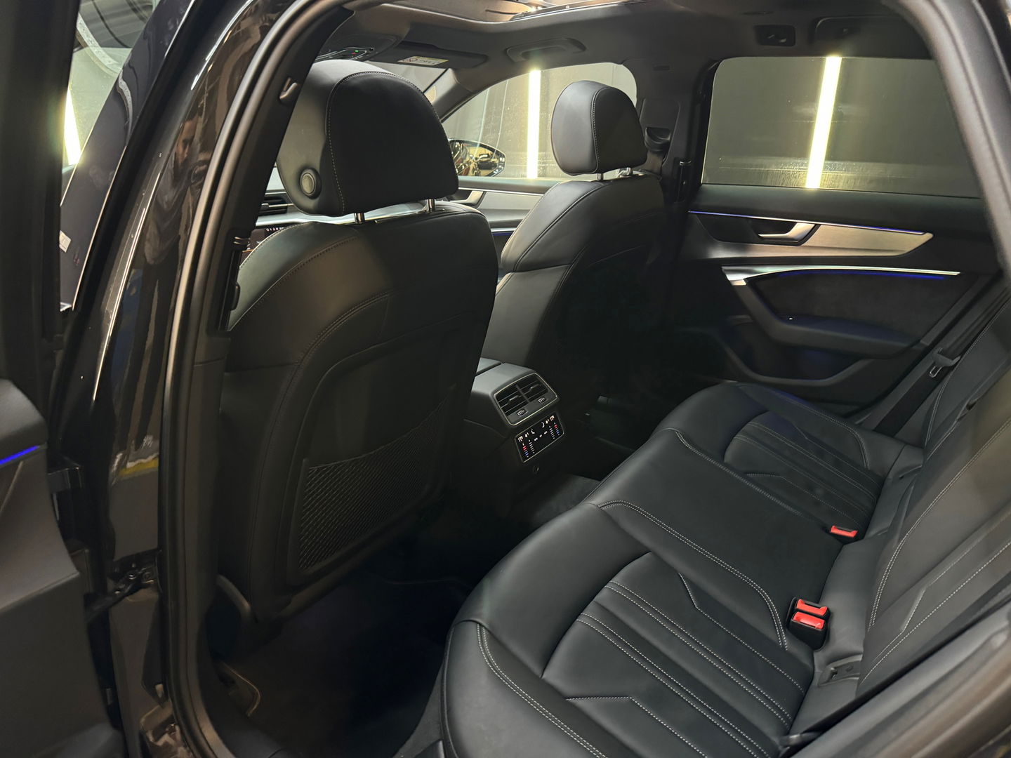 Audi A6 Avant 55 TFSI e quattro Competition Pano|Memory|Leer