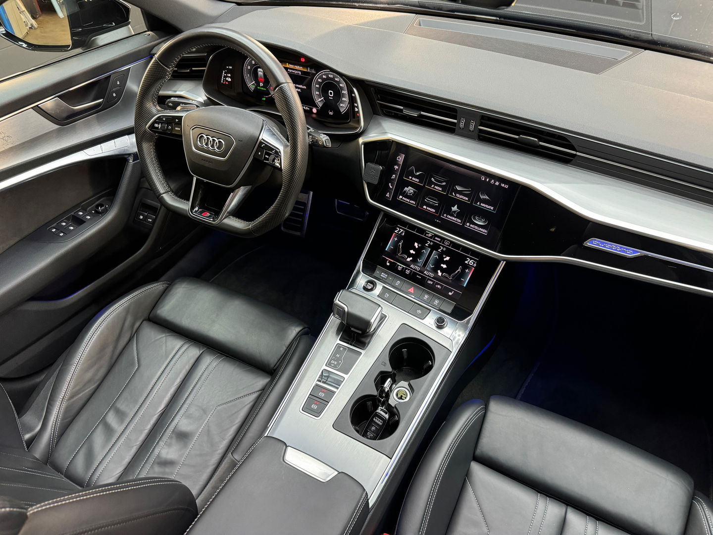 Audi A6 Avant 55 TFSI e quattro Competition Pano|Memory|Leer