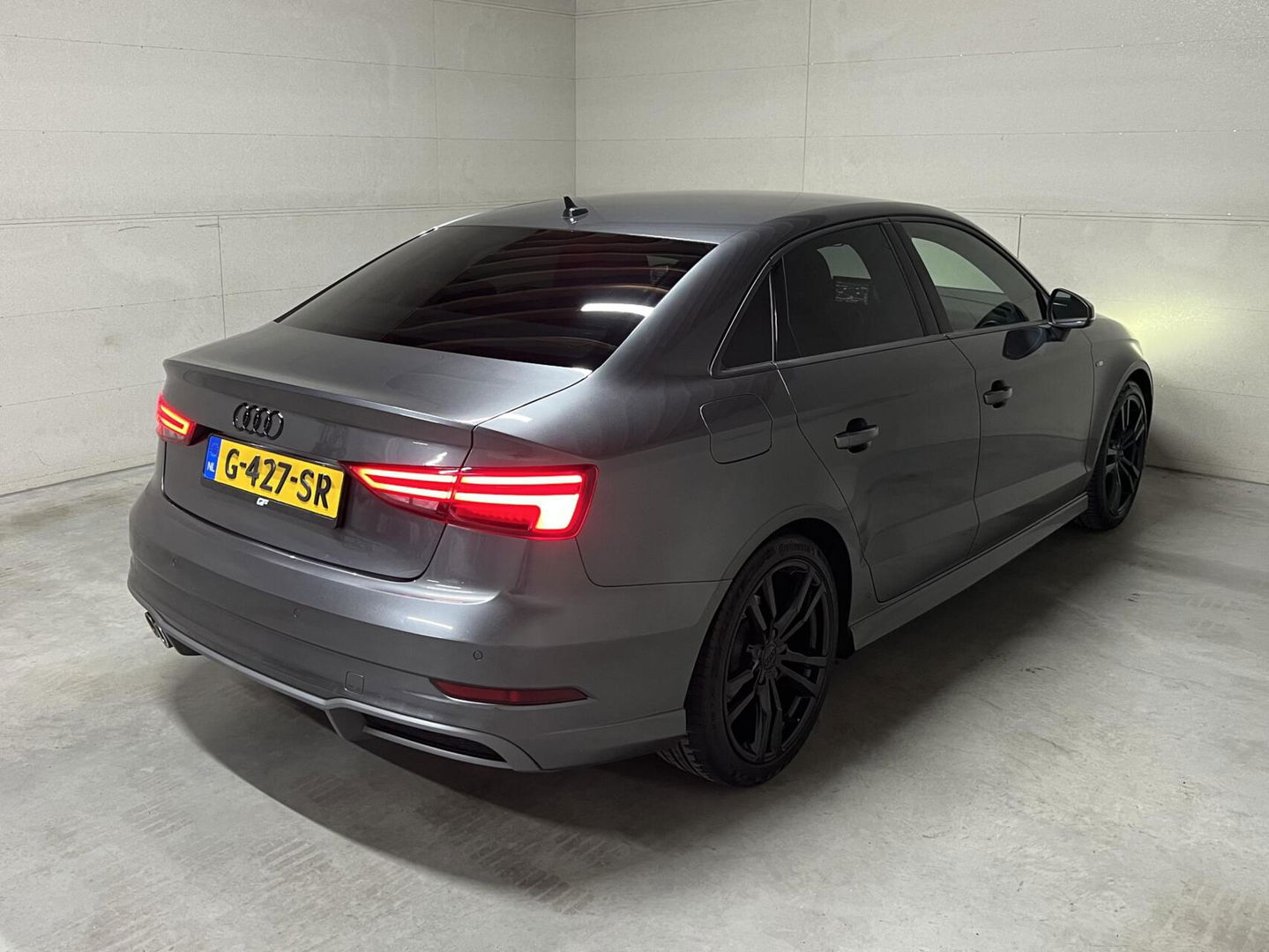 Audi A3 Limousine 35 TFSI S-Line Black Optic Virtual Carplay NAP