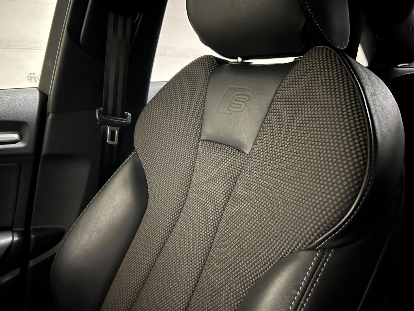 Audi A3 Limousine 35 TFSI S-Line Black Optic Virtual Carplay NAP