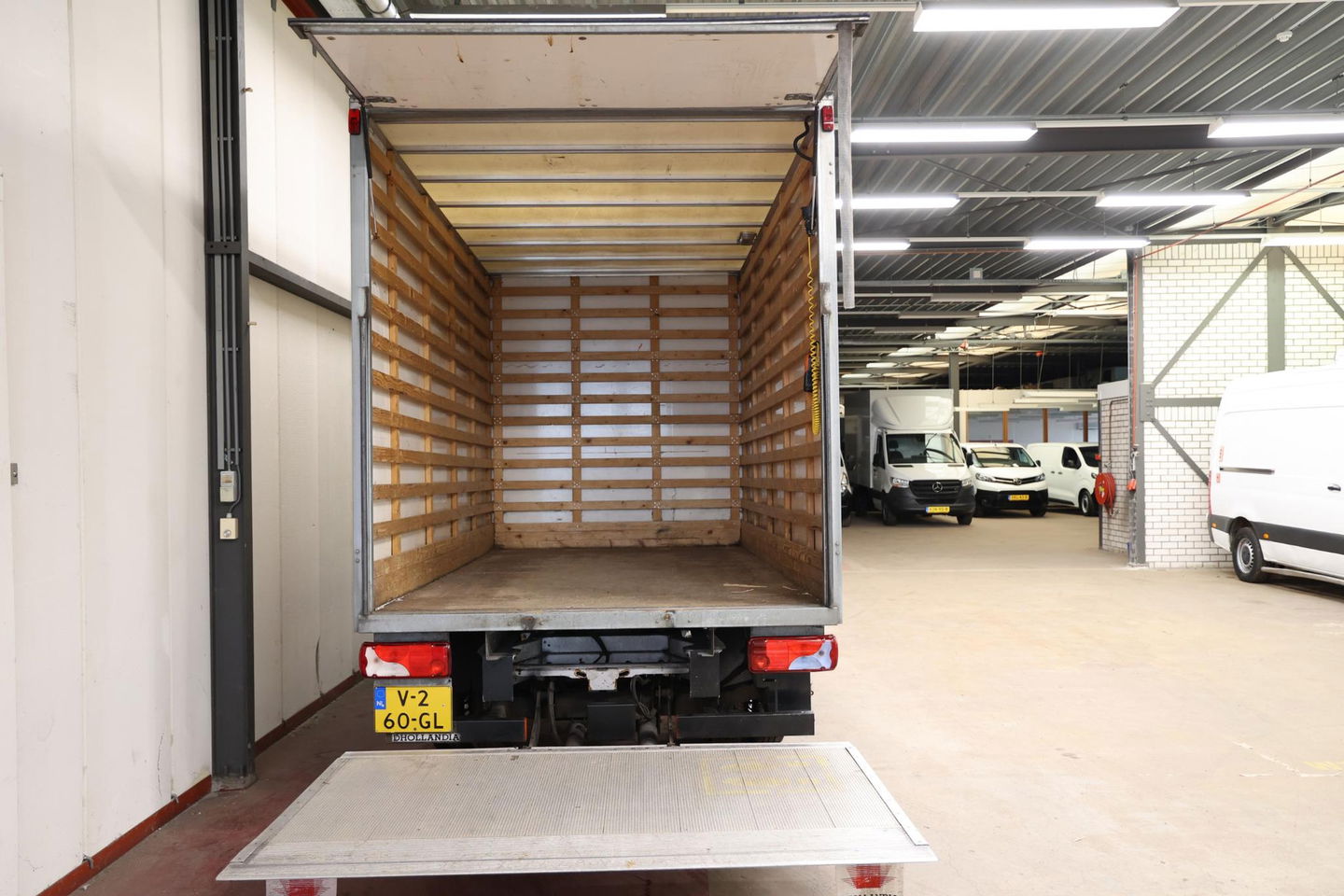 Mercedes-Benz Sprinter 513 2.2 CDI BAKWAGEN MET LAADKLEP BOX LIFT