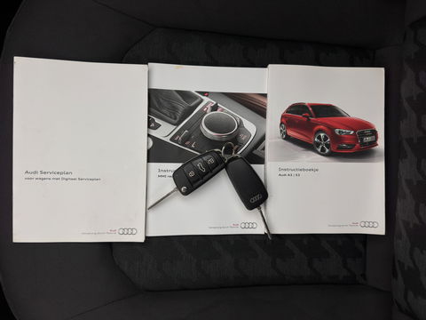 Audi A3 Limousine 1.6 TDI S-Line Ambition Sport Edition *XENON | NAVI-FULLMAP | COMFORT-SEATS | PRIVACY-GLASS | ECC | PDC | CRUISE | 18''ALU*