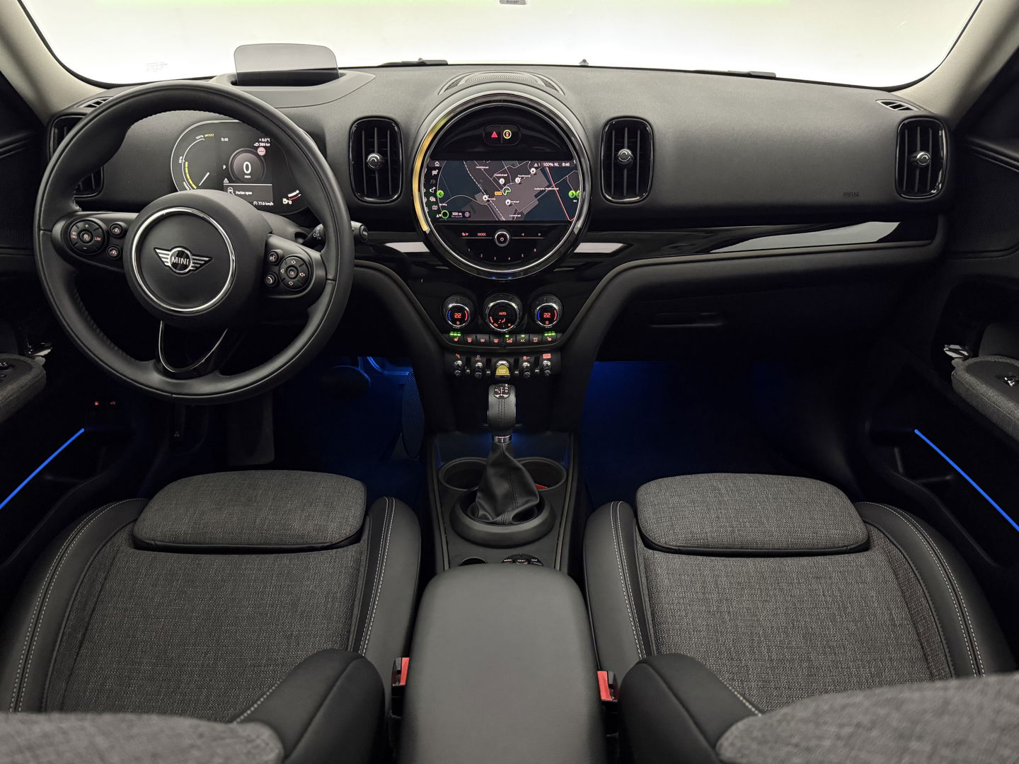 MINI Countryman 2.0 Cooper SE ALL4 | SOH 88% | Pano | Sfeer | Carplay | Virtual | Memory | Camera | HuD | Adap. Cruise | Stoelverw. | Keyless