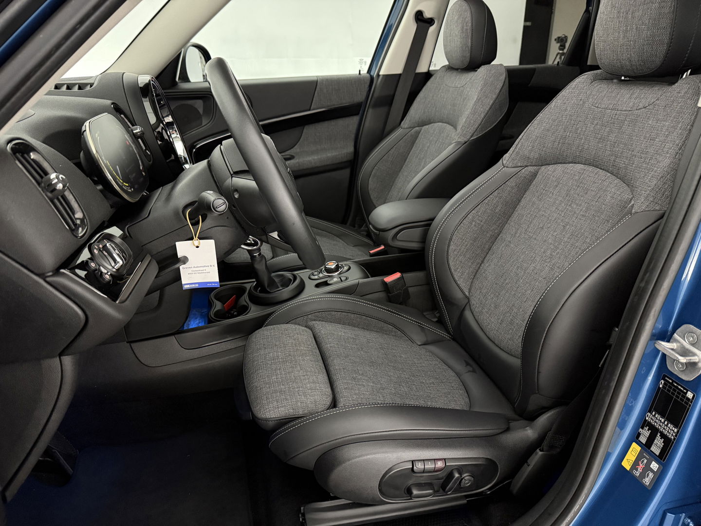 MINI Countryman 2.0 Cooper SE ALL4 | SOH 88% | Pano | Sfeer | Carplay | Virtual | Memory | Camera | HuD | Adap. Cruise | Stoelverw. | Keyless