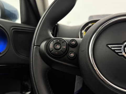 MINI Countryman 2.0 Cooper SE ALL4 | SOH 88% | Pano | Sfeer | Carplay | Virtual | Memory | Camera | HuD | Adap. Cruise | Stoelverw. | Keyless