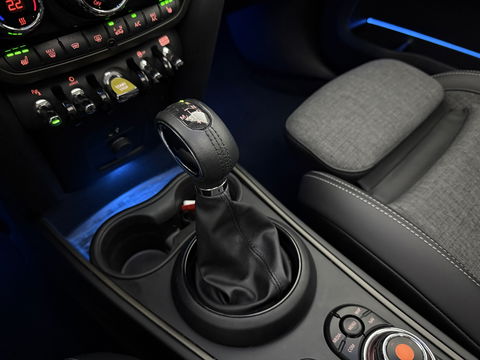 MINI Countryman 2.0 Cooper SE ALL4 | SOH 88% | Pano | Sfeer | Carplay | Virtual | Memory | Camera | HuD | Adap. Cruise | Stoelverw. | Keyless