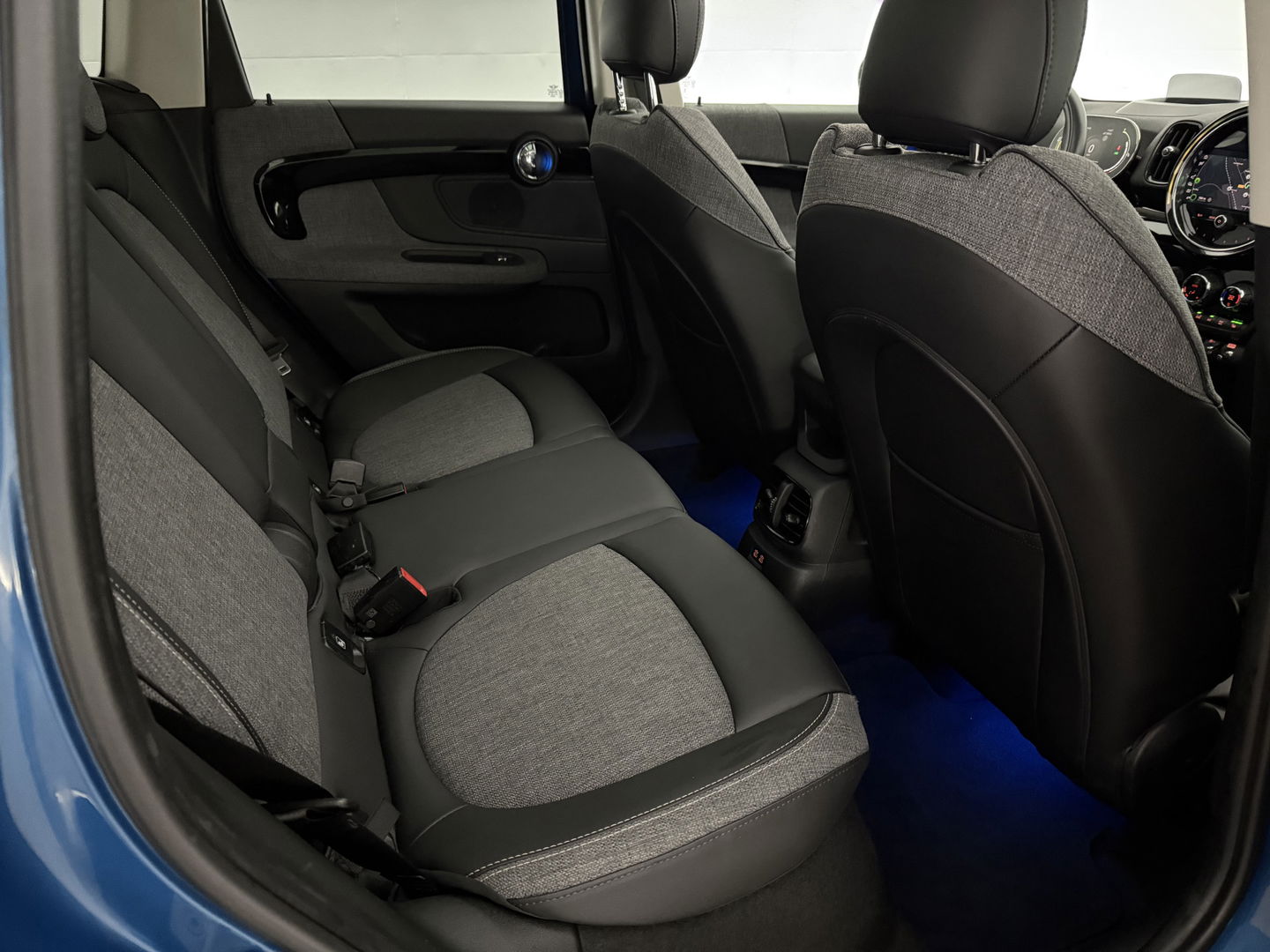 MINI Countryman 2.0 Cooper SE ALL4 | SOH 88% | Pano | Sfeer | Carplay | Virtual | Memory | Camera | HuD | Adap. Cruise | Stoelverw. | Keyless