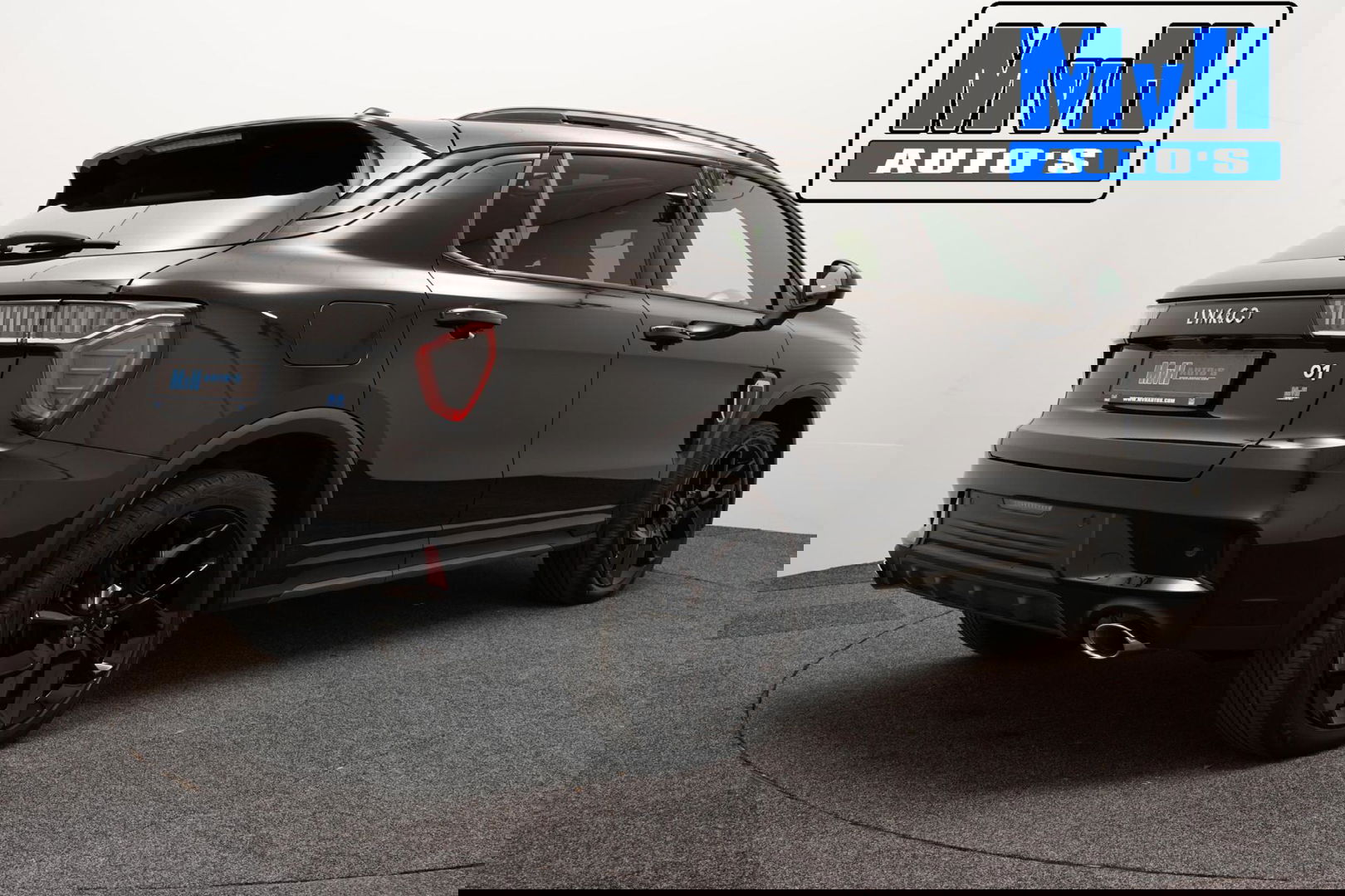 Lynk & Co 01 1.5 Hybride|FULL BLACK XL|ZWARTE.HEMEL|NAP