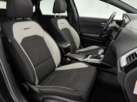 Kia Ceed 1.5 T-GDi MHEV 160PK GT-line | Pano | Camera | Carplay | Virtual | Trekh. | Keyless | Cruise