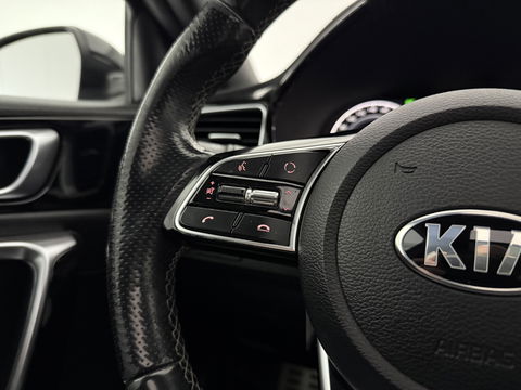 Kia Ceed 1.5 T-GDi MHEV 160PK GT-line | Pano | Camera | Carplay | Virtual | Trekh. | Keyless | Cruise