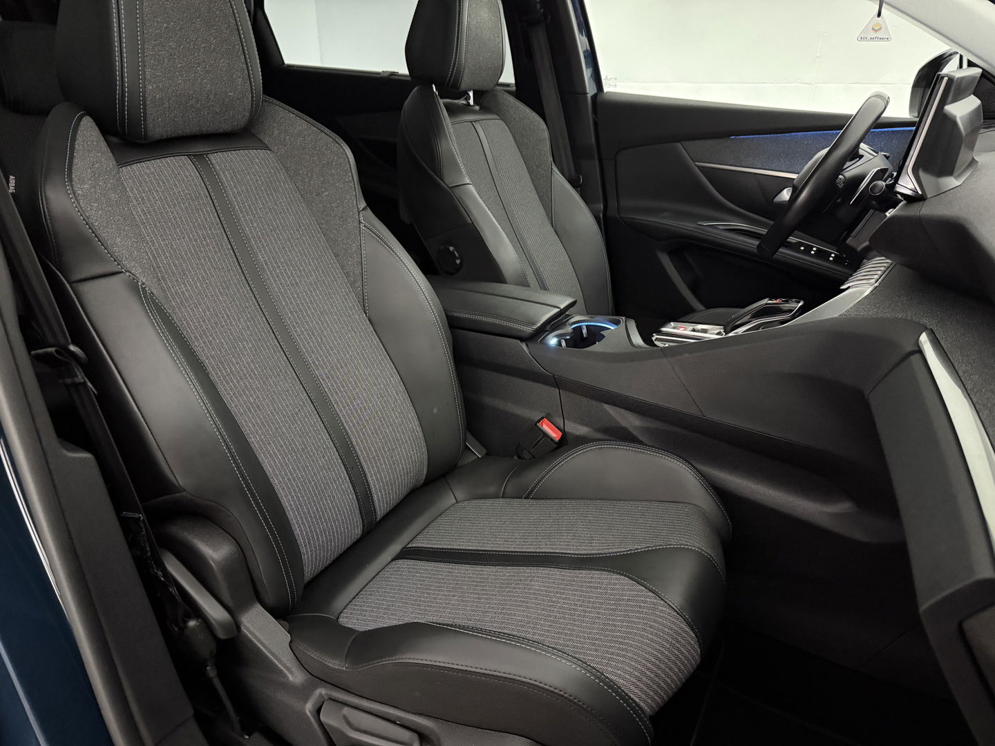 Peugeot 5008 1.2 PureTech | 7p | Sfeer | Virtual | 360° | Carplay | Cruise | Navi | Keyless | NAP