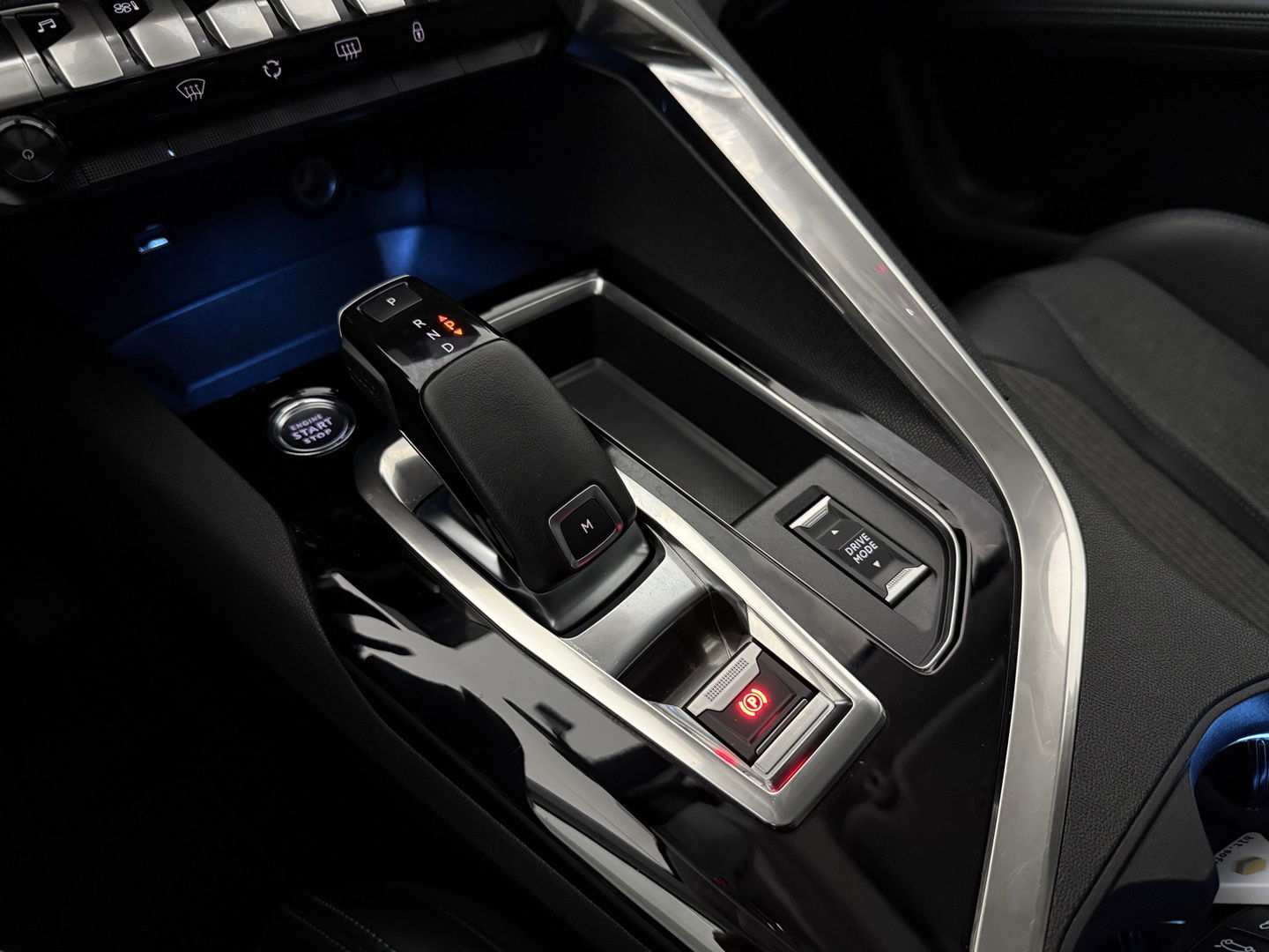 Peugeot 5008 1.2 PureTech | 7p | Sfeer | Virtual | 360° | Carplay | Cruise | Navi | Keyless | NAP