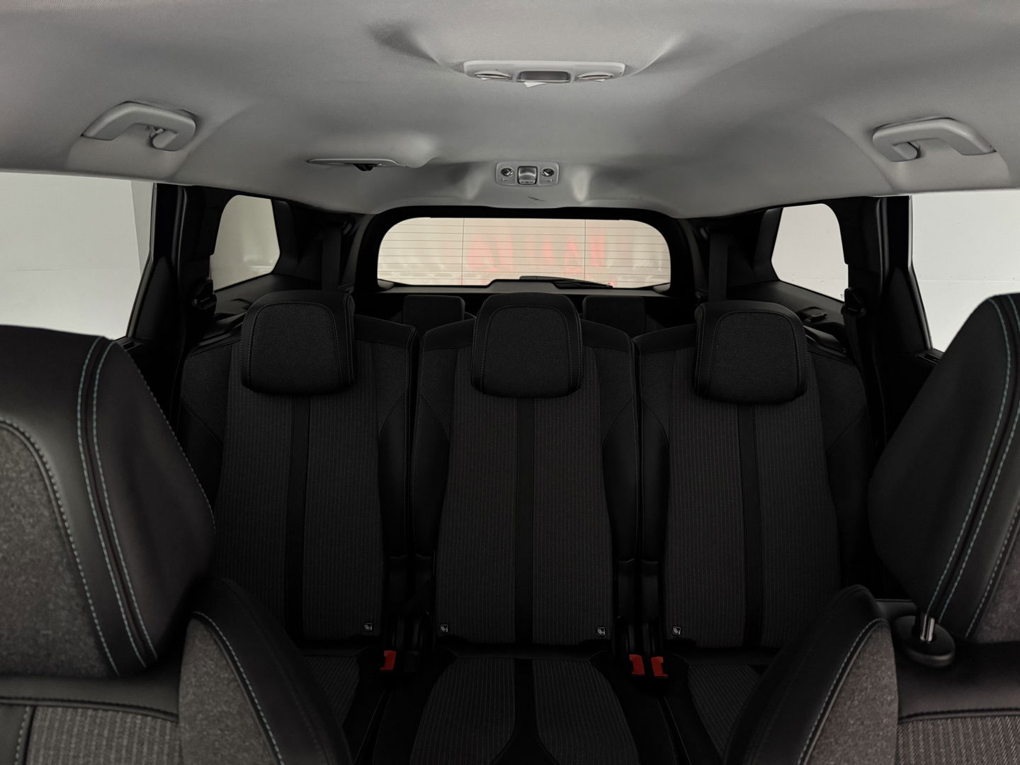 Peugeot 5008 1.2 PureTech | 7p | Sfeer | Virtual | 360° | Carplay | Cruise | Navi | Keyless | NAP