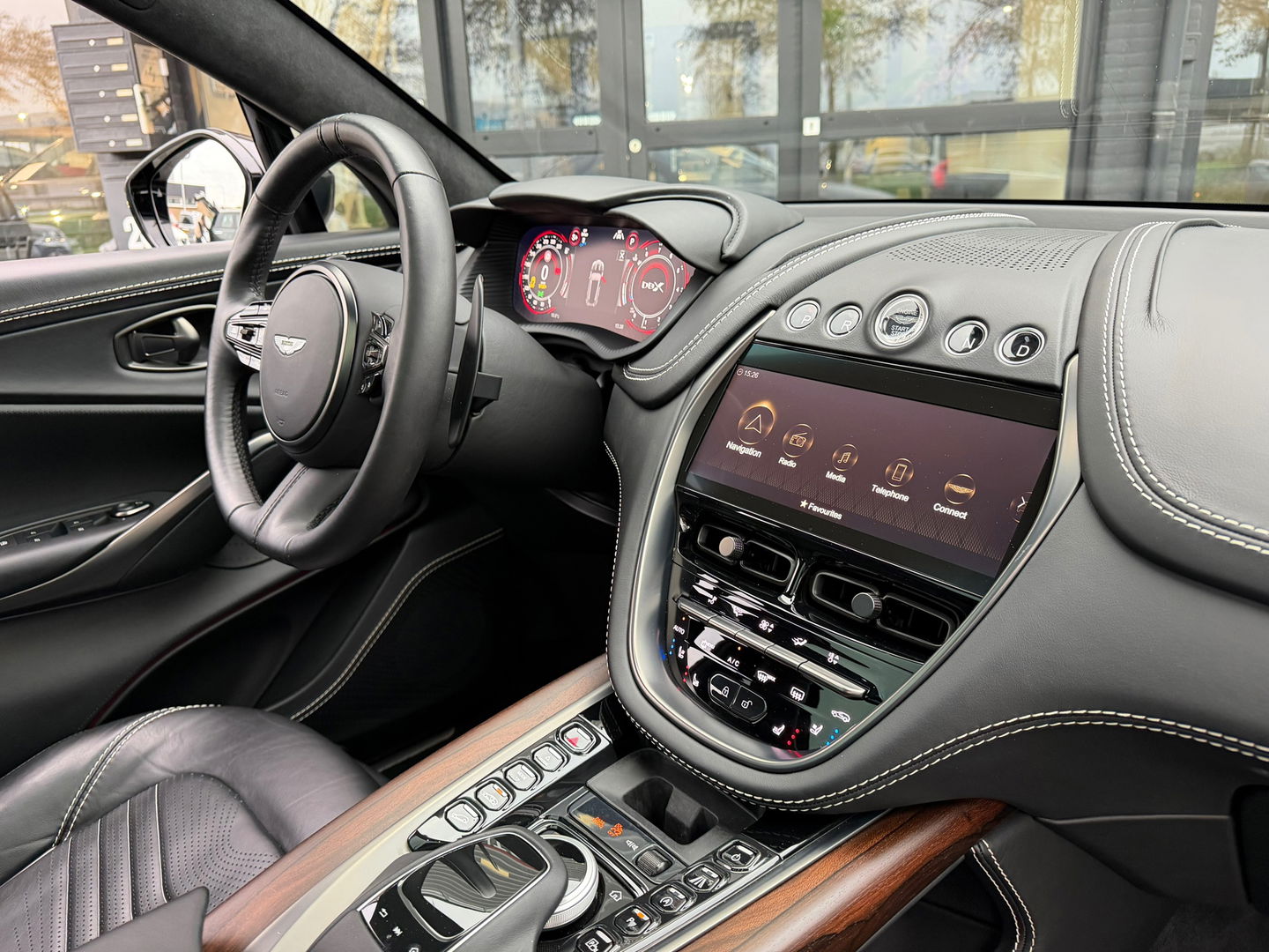 Aston Martin Dbx 4.0 V8|Pano|Memory|Leder|ACC|Luchtvering|551PK