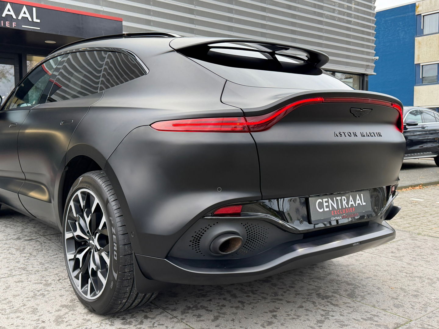 Aston Martin Dbx 4.0 V8|Pano|Memory|Leder|ACC|Luchtvering|551PK