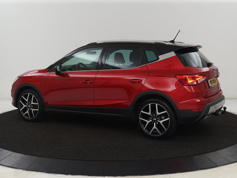 SEAT Arona 1.0 TSI FR Launch | 1e eigenaar | Stoelverwarming | Adaptive cruise | Full LED | Beats Audio | Trekhaak | DAB | Carplay | Camera | Navigatie | Park Assist | Climate control
