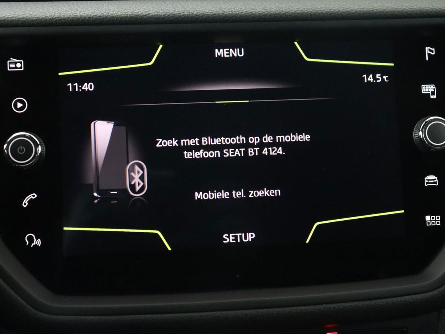 SEAT Arona 1.0 TSI FR Launch | 1e eigenaar | Stoelverwarming | Adaptive cruise | Full LED | Beats Audio | Trekhaak | DAB | Carplay | Camera | Navigatie | Park Assist | Climate control