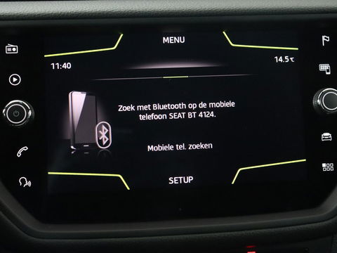 SEAT Arona 1.0 TSI FR Launch | 1e eigenaar | Stoelverwarming | Adaptive cruise | Full LED | Beats Audio | Trekhaak | DAB | Carplay | Camera | Navigatie | Park Assist | Climate control