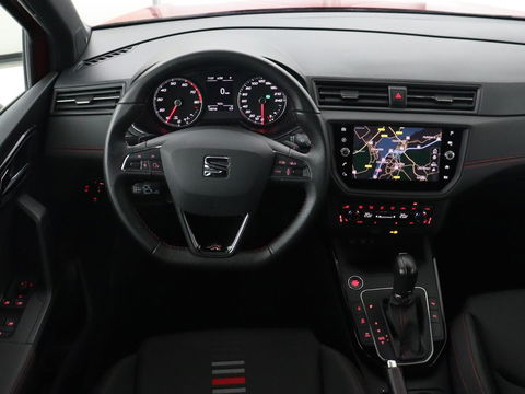 SEAT Arona 1.0 TSI FR Launch | 1e eigenaar | Stoelverwarming | Adaptive cruise | Full LED | Beats Audio | Trekhaak | DAB | Carplay | Camera | Navigatie | Park Assist | Climate control