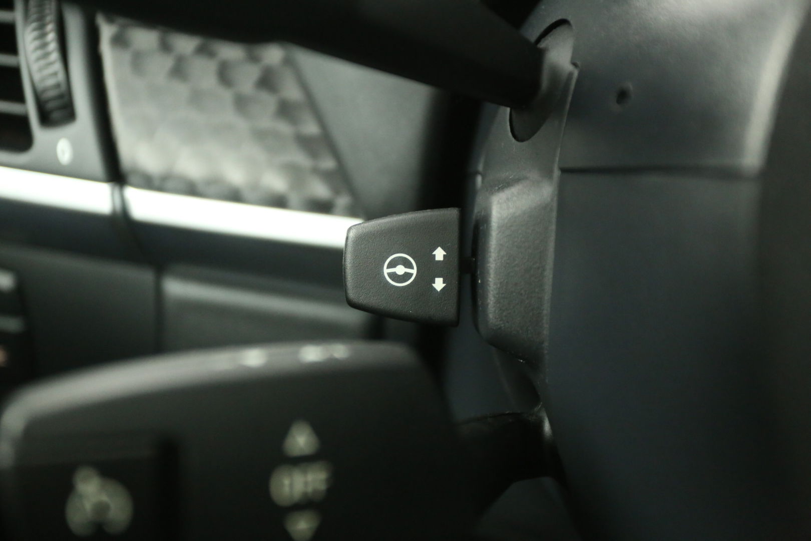 BMW X6 xDrive50i High Executive 408PK | V8 | Camera | Memory | HuD | Cruise | Navi | Stoelverw.