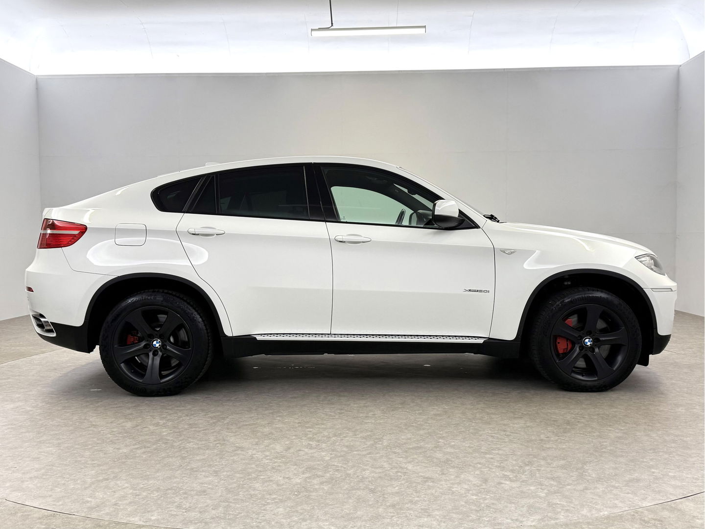 BMW X6 xDrive50i High Executive 408PK | V8 | Camera | Memory | HuD | Cruise | Navi | Stoelverw.