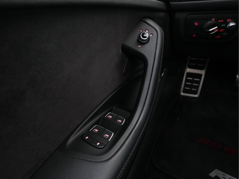 Audi RS6 4.0 TFSI RS6+ ABT 1/50 Aut. *1-OWNER | CERAMIC-BRAKES | PANO | HEAD-UP | RS-SEATS | LUXURY-LEATHER | MATRIX-LED | ADAPTIVE-CRUISE | BLIND-SPOT | BOSE-SOUND | MEMORY-PACK | TOP-VIEW | KEYLESS | NAVI-FULLMAP | DAB+ |