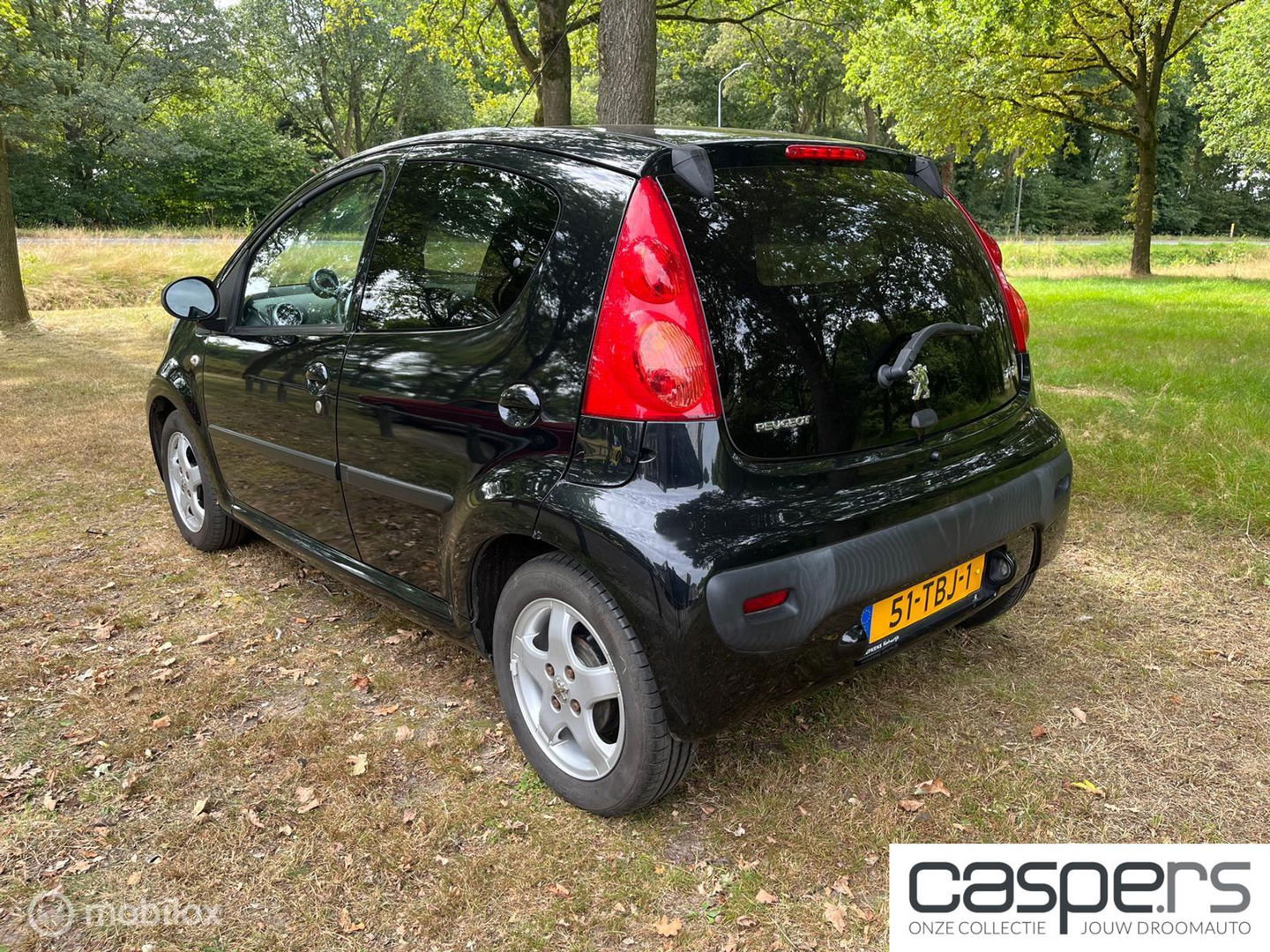 Peugeot 107 1.0-12V Black & Silver - AIRCO - 5D - APK 09/26