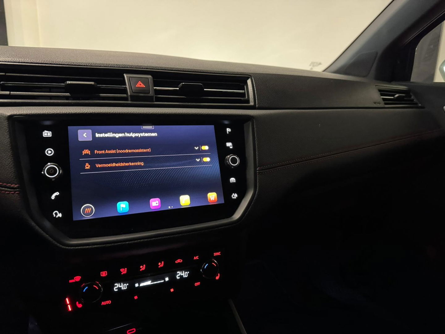 SEAT Arona 1.5 TSI EVO FR Business Intense Plus CARPLAY PDC