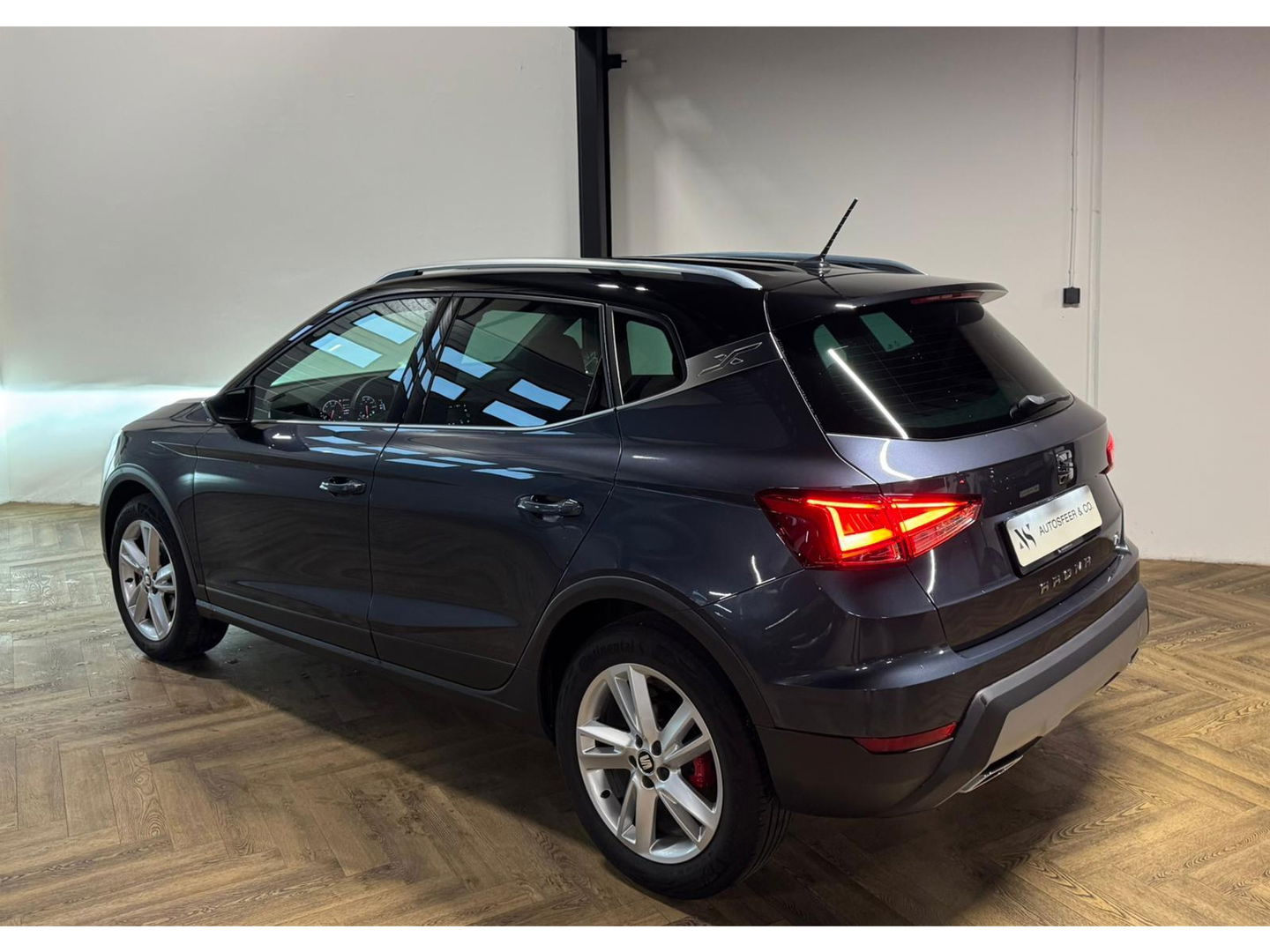 SEAT Arona 1.5 TSI EVO FR Business Intense Plus CARPLAY PDC