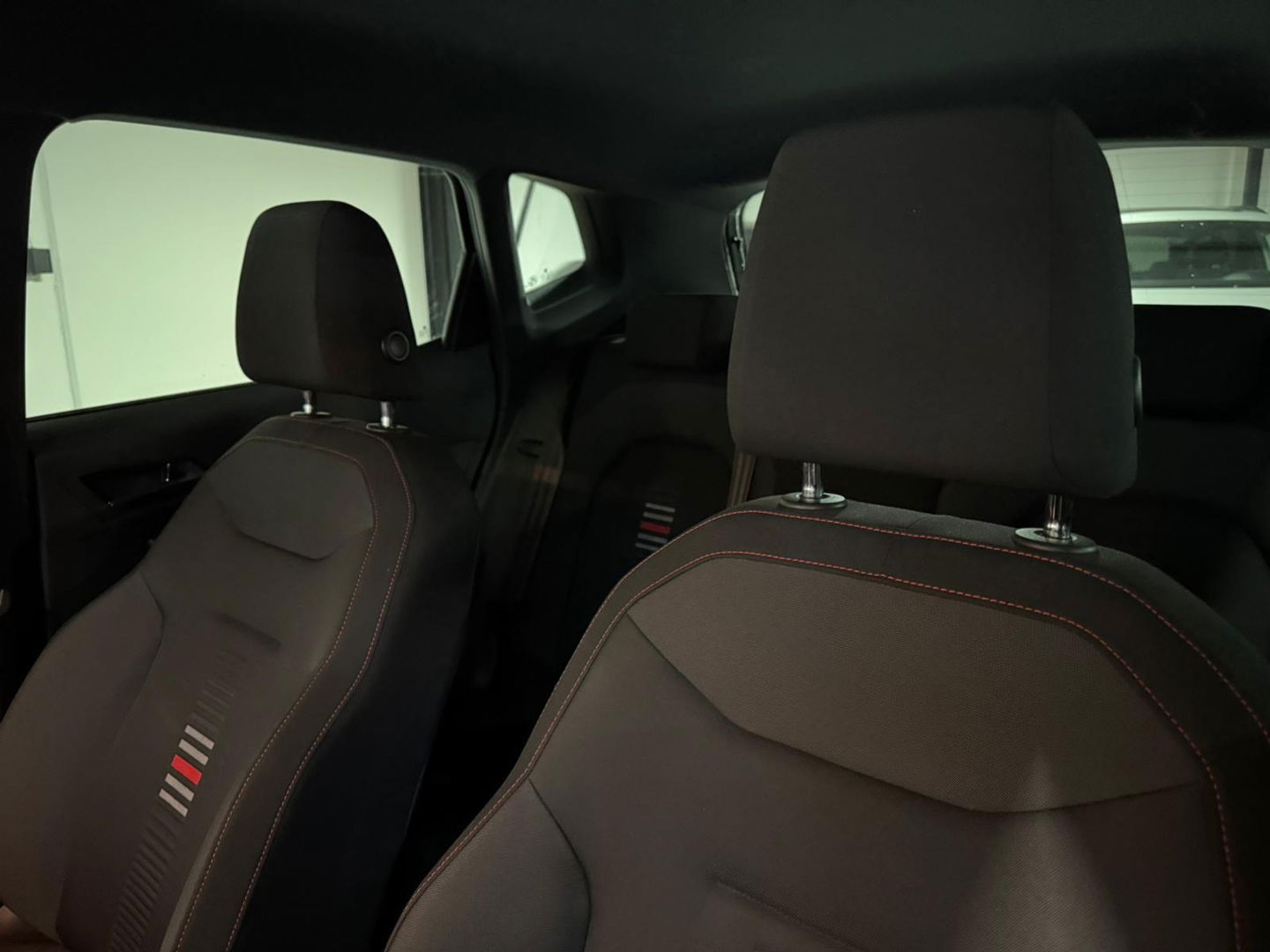 SEAT Arona 1.5 TSI EVO FR Business Intense Plus CARPLAY PDC