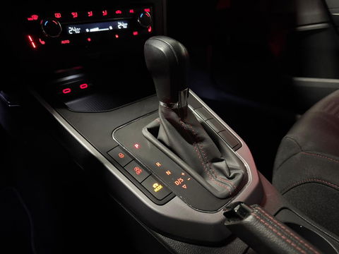 SEAT Arona 1.5 TSI EVO FR Business Intense Plus CARPLAY PDC