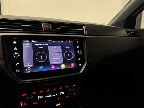 SEAT Arona 1.5 TSI EVO FR Business Intense Plus CARPLAY PDC