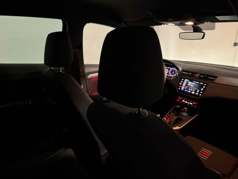 SEAT Arona 1.5 TSI EVO FR Business Intense Plus CARPLAY PDC