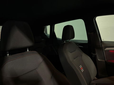 SEAT Arona 1.5 TSI EVO FR Business Intense Plus CARPLAY PDC