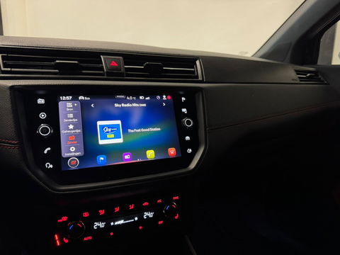 SEAT Arona 1.5 TSI EVO FR Business Intense Plus CARPLAY PDC