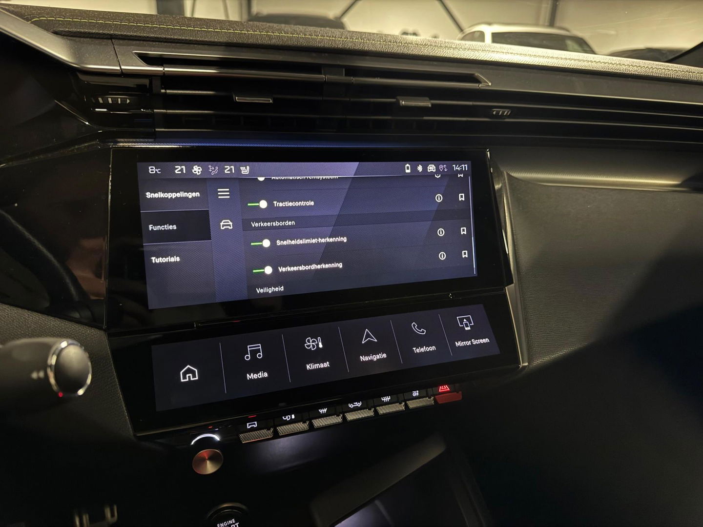 Peugeot 408 1.2 PureTech GT 130 EAT8 KEYLESS CARPLAY
