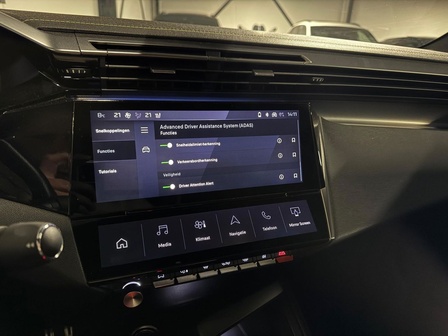 Peugeot 408 1.2 PureTech GT 130 EAT8 KEYLESS CARPLAY