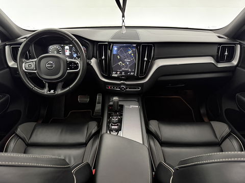 Volvo XC60 2.0 Recharge T8 AWD R-Design | SOH 83% | Pano | H/K | HuD | Memory | Stoel/Stuurverw. | Virtual | Trekh. | Camera | Carplay