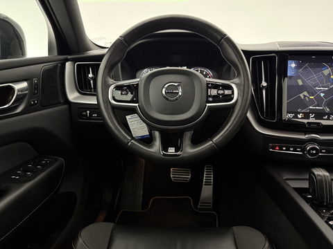 Volvo XC60 2.0 Recharge T8 AWD R-Design | SOH 83% | Pano | H/K | HuD | Memory | Stoel/Stuurverw. | Virtual | Trekh. | Camera | Carplay