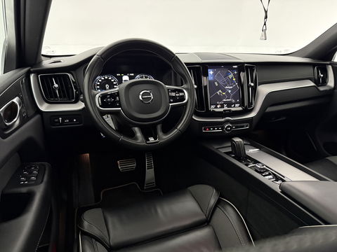 Volvo XC60 2.0 Recharge T8 AWD R-Design | SOH 83% | Pano | H/K | HuD | Memory | Stoel/Stuurverw. | Virtual | Trekh. | Camera | Carplay
